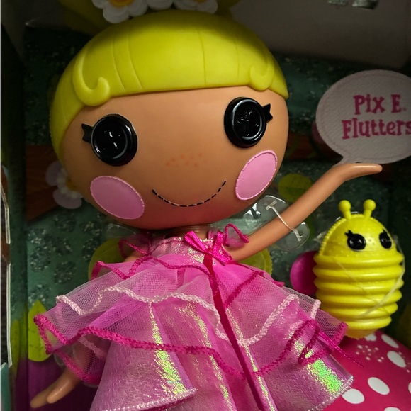 Pix E. Flutters Doll Lalaloopsy NEW π¦πΌπ - Picture 2 of 5